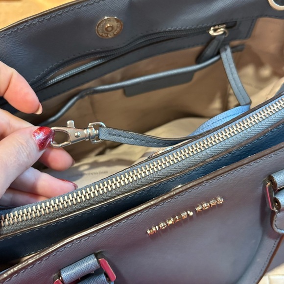 Michael Kors Blue Satchel w/ Optional crossbody Strap & Structured Design - Picture 12 of 15